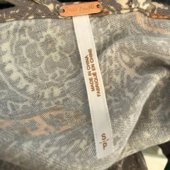 Free People Universal‎ Surplice Jumpsuit In Taupe - Picture 8 of 8